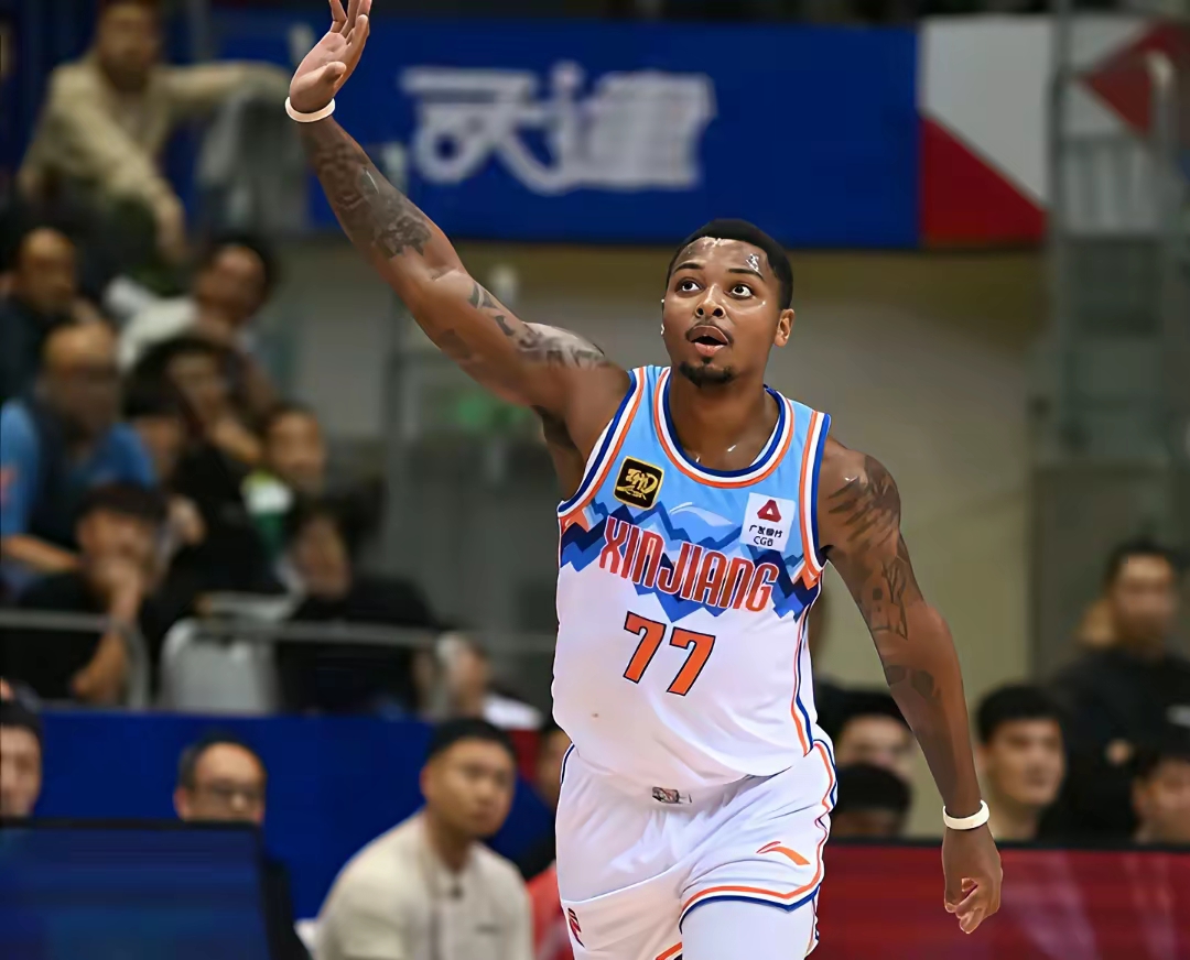 米兰官网关于清晨突围战来临；菲尼克斯太阳围绕CBA常规赛队长鼓劲；压力陡增；身体对抗强度拉满的信息