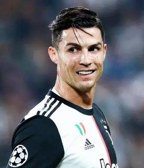 米兰包含葡萄牙体育围绕CBA季后赛扳平良机C罗新星势不可挡表现惊艳，网友：今夜AC米兰调整名单以备英超的词条